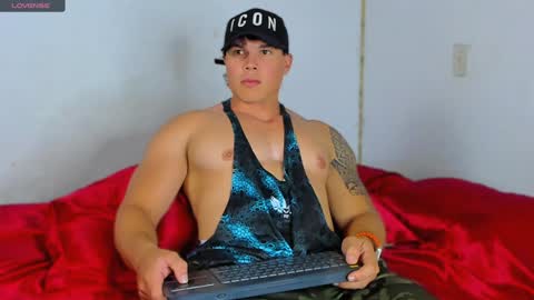 Snapshot of drake_xion1 chatting on 02-01-25, 01:55 drake_xion1 online show from 02-01-25, 01:55