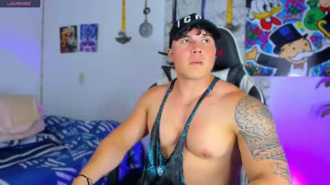 Snapshot of drake_xion1 chatting on 03-06-25, 11:42 drake_xion1 online show from 03-06-25, 11:42