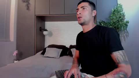 Drake Neuman online show from 02-10-25, 06:31