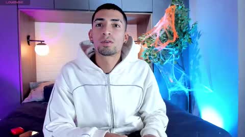 Drake Neuman online show from 11-08-25, 04:12