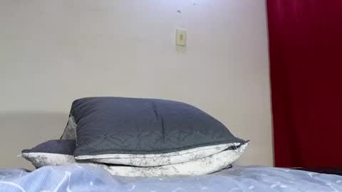 Snapshot of drakesonxx chatting on 12-02-24, 12:51 Andrs  Independent Model online show from 12-02-24, 12:51