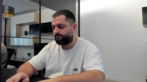 Draven A online show from 02-13-25, 05:58