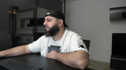 DravenPeak online show from 01-11-26, 08:03