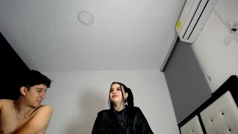 -- nicolle and jhon -- online show from 06-21-26, 02:58