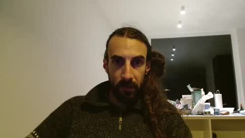 Snapshot of dread1990 chatting on 05-20-26, 09:10 new profile Aircum99 online show from 05-20-26, 09:10