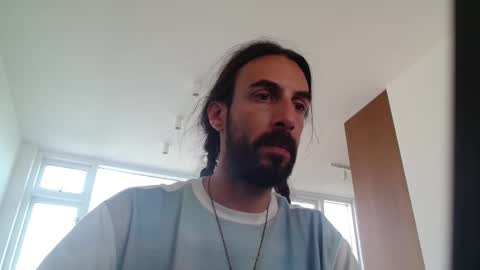 Snapshot of dread1990 chatting on 05-23-26, 10:30 new profile Aircum99 online show from 05-23-26, 10:30