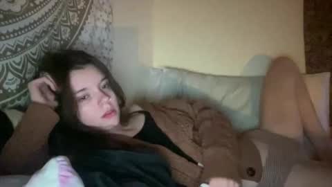 Snapshot of dream1girl_ chatting on 04-10-26, 09:14 ur dream girl online show from 04-10-26, 09:14
