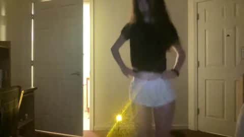 Snapshot of dream1girl_ chatting on 04-22-26, 09:38 ur dream girl online show from 04-22-26, 09:38