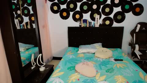 sharon online show from 02-18-26, 08:43