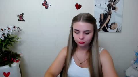 Mari online show from 06-15-26, 07:10