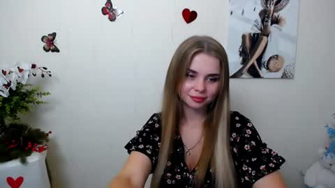 Mari online show from 06-17-26, 07:11