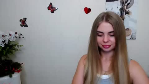 Mari online show from 07-25-26, 07:28