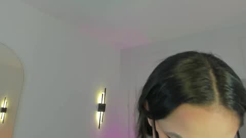 Snapshot of dream_nena chatting on 09-28-25, 03:45 N E N A online show from 09-28-25, 03:45