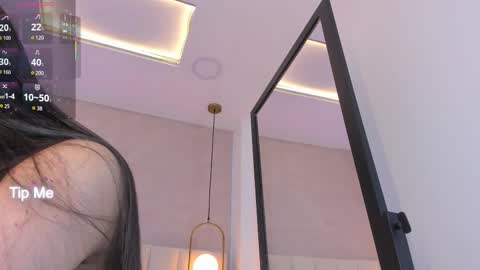 N E N A  online show from 11-23-25, 08:19