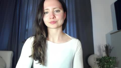 Nicole online show from 03-26-26, 02:55