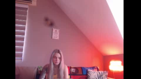 A girl online show from 02-26-26, 08:24