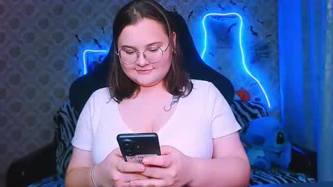 dreamforyoue2 online show from 10-30-25, 07:25