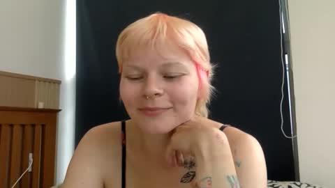 Askme online show from 03-10-26, 10:20