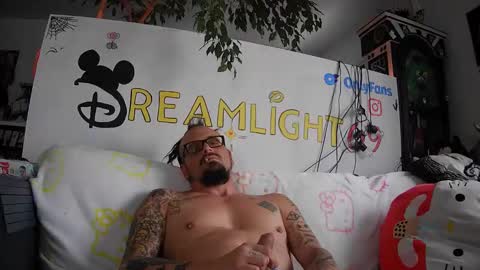 Dreamlight online show from 01-18-25, 03:38