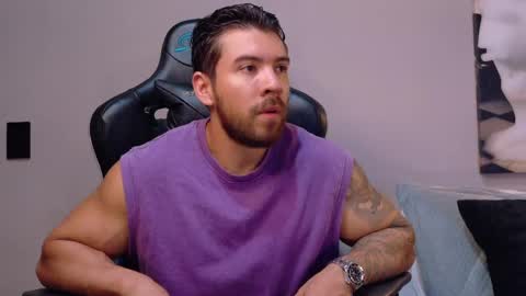 cris online show from 04-19-26, 10:23