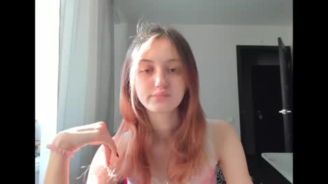 dreamy_pollyyy online show from 02-15-26, 07:51