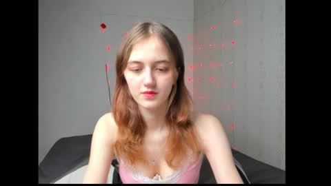 Snapshot of dreamy_pollyyy chatting on 03-20-26, 05:29 dreamy_pollyyy online show from 03-20-26, 05:29