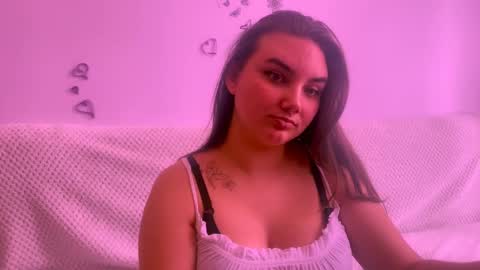 Mila online show from 03-12-25, 10:37