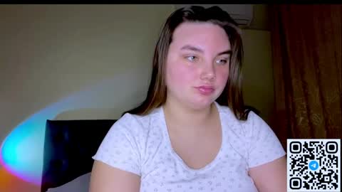 Mila online show from 03-11-26, 07:53