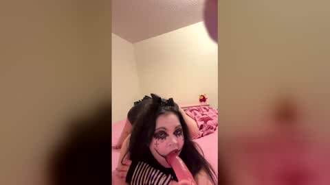 dreamycookies3 online show from 05-13-26, 05:27