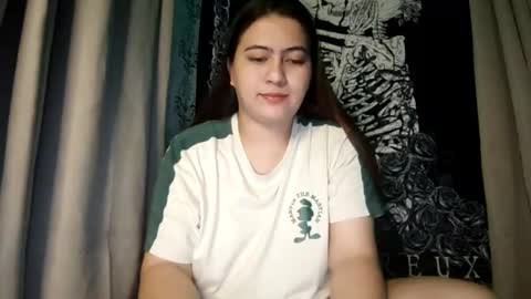 Snapshot of dreamycreamyst chatting on 02-18-25, 04:58 dreamycreamyst online show from 02-18-25, 04:58