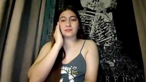 Snapshot of dreamycreamyst chatting on 02-19-25, 12:44 dreamycreamyst online show from 02-19-25, 12:44