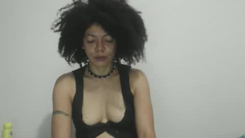 Snapshot of dreamylatina chatting on 04-02-26, 12:19 DreamyLatina online show from 04-02-26, 12:19
