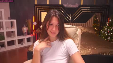 Snapshot of dreamylinaaa chatting on 12-09-24, 10:32 Lina online show from 12-09-24, 10:32