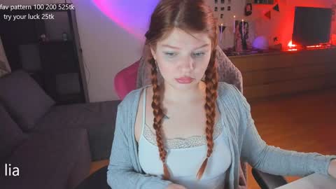 my name is Lia online show from 01-12-25, 02:56