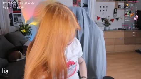 my name is Lia online show from 09-19-25, 09:04