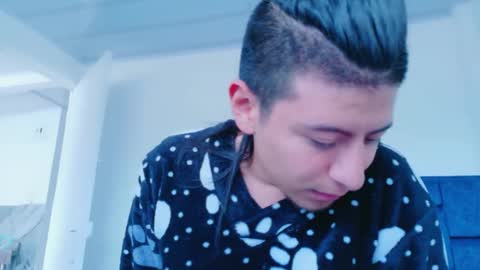 Snapshot of dreichwe chatting on 09-28-25, 03:06 Dreichwe online show from 09-28-25, 03:06