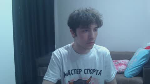 Snapshot of dress_air chatting on 04-08-26, 09:53 Air online show from 04-08-26, 09:53