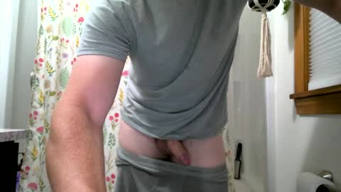 Snapshot of drew45067 chatting on 06-18-26, 03:18 drew45067 online show from 06-18-26, 03:18