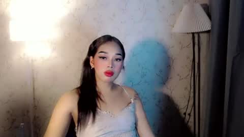Dreyana online show from 10-24-25, 02:08