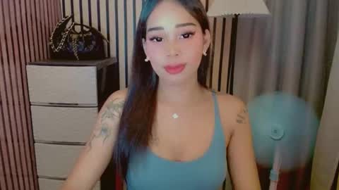 Snapshot of dreyanajones chatting on 04-19-26, 11:31 Dreyana online show from 04-19-26, 11:31