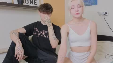 Mark online show from 04-18-26, 04:33