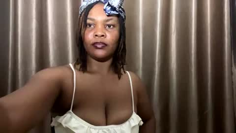 drip_queenxx1 online show from 07-12-26, 06:21
