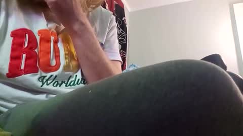 drippiehippie420 online show from 05-04-26, 03:02