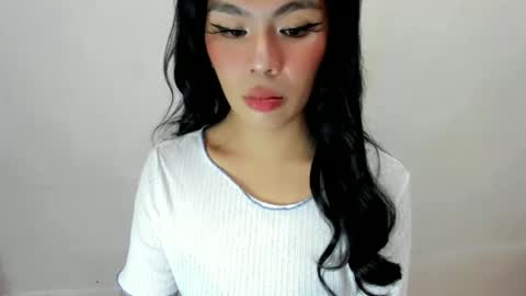 miss. Erika online show from 09-11-25, 03:01