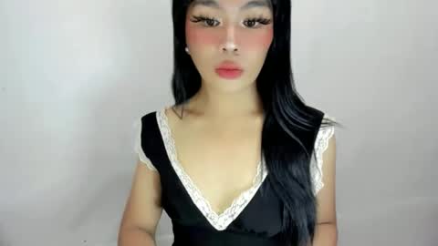 miss. Erika online show from 10-11-25, 09:08