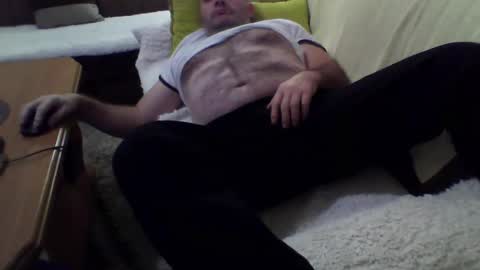 Snapshot of drkadzia chatting on 01-12-25, 03:25 johnny online show from 01-12-25, 03:25