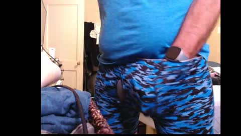 Hello Hope you enjoy what you see. I love attention in dirty talk and tips thickcock  edging precum dirtyTalk C2C online show from 02-18-26, 06:26