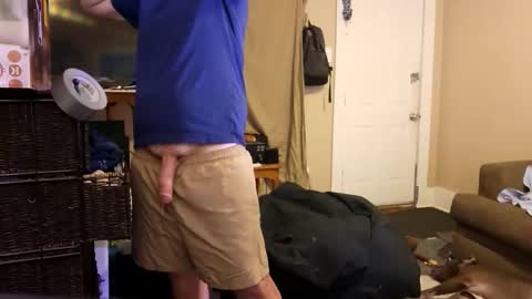 Snapshot of drmbigg chatting on 04-17-26, 01:41 Hello Hope you enjoy what you see. I love attention in dirty talk and tips thickcock edging precum dirtyTalk C2C online show from 04-17-26, 01:41