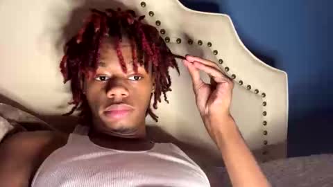 Snapshot of droddick chatting on 09-17-25, 11:23 droddick online show from 09-17-25, 11:23