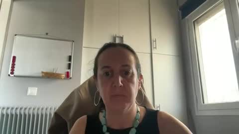 Dr. Resa online show from 04-18-26, 10:52